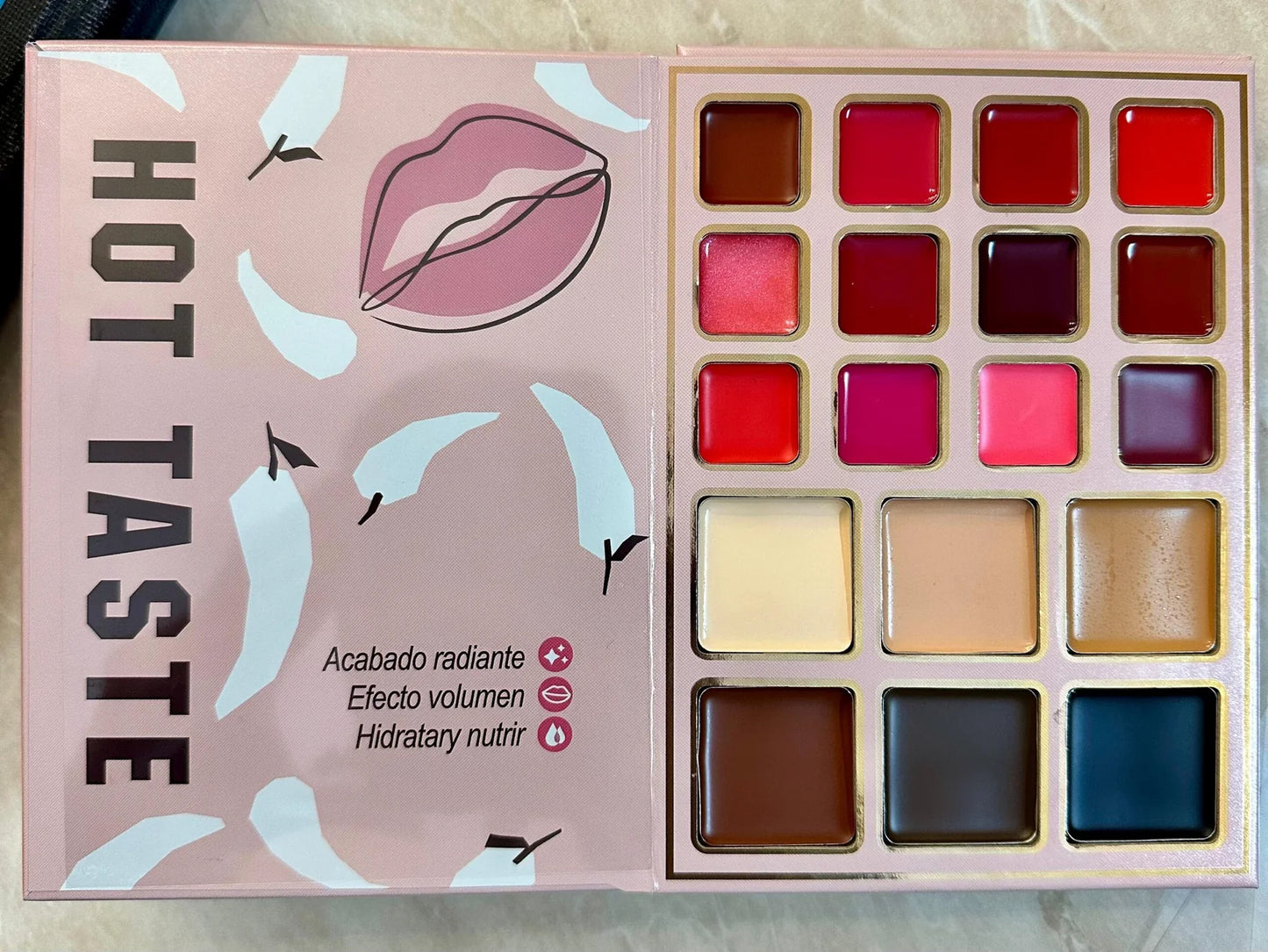 IGOODCO Fashion 5-in-1 Makeup Book | 50% Off