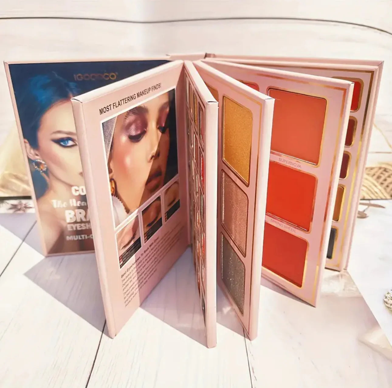 IGOODCO Fashion 5-in-1 Makeup Book | 50% Off