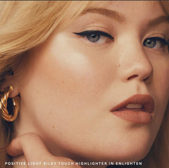 Rare Beauty Positive Light Silky Touch Highlighter