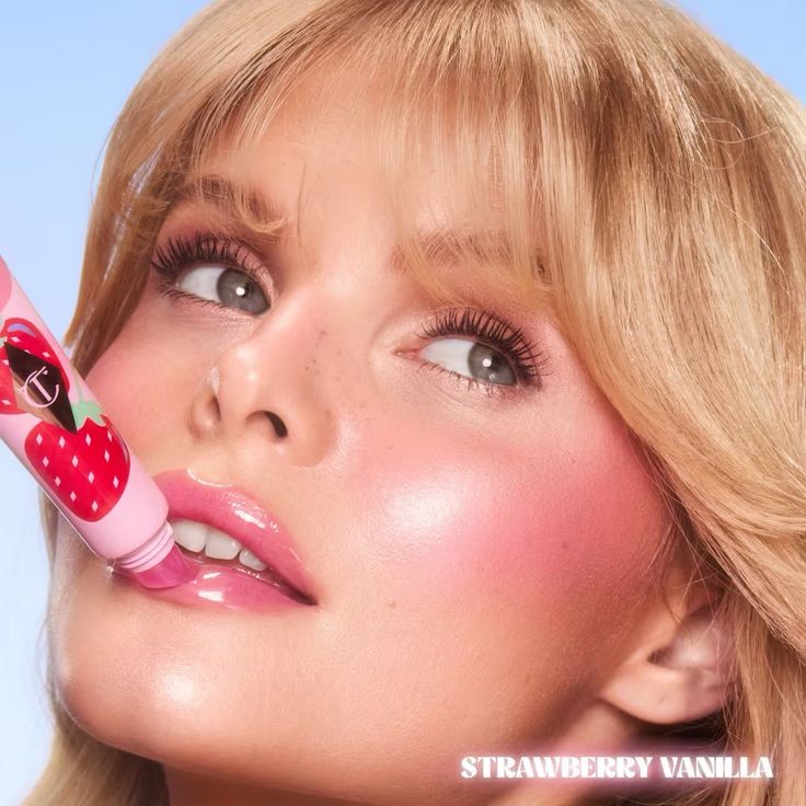 Charlotte Tilbury Unreal Lips Healthy Glow